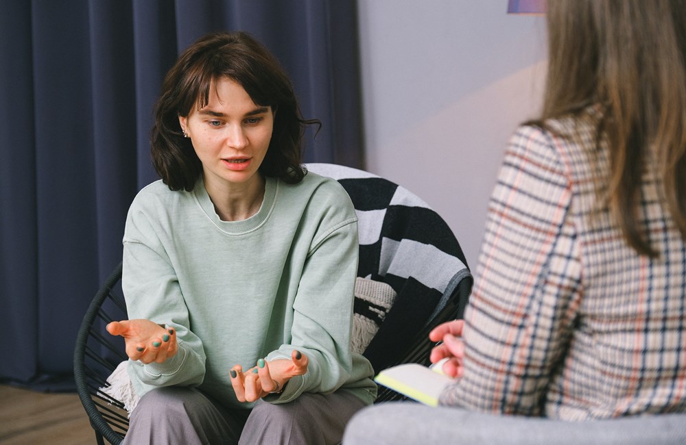 Wat is het verschil tussen een psycholoog en een coach?